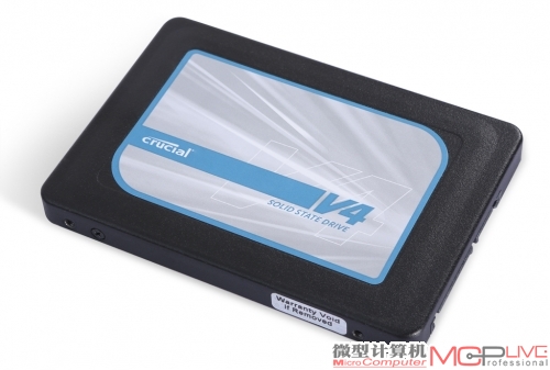 为系统升级而准备 Crucial V4 256GB SSD